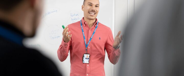 Erfaren projektledare som vill arbeta med den senaste teknologin inom telekom! – Hero