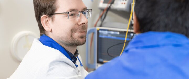Elektronikingenjörer – Hero